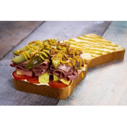  Pain sando, pastrami et pickles 