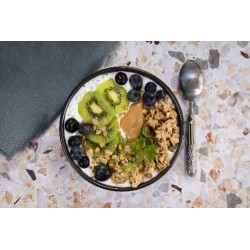  Granola Bowl chia peanut kiwi myrtilles 