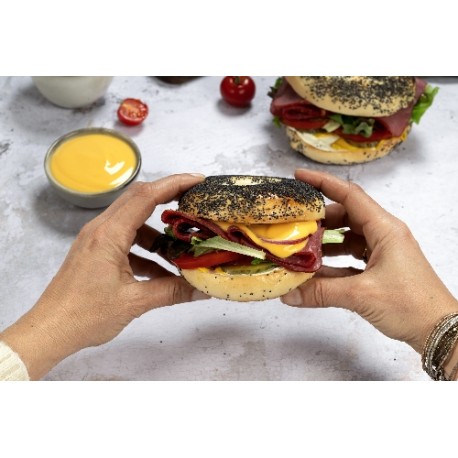  Bagel pavot pastrami and cheese 